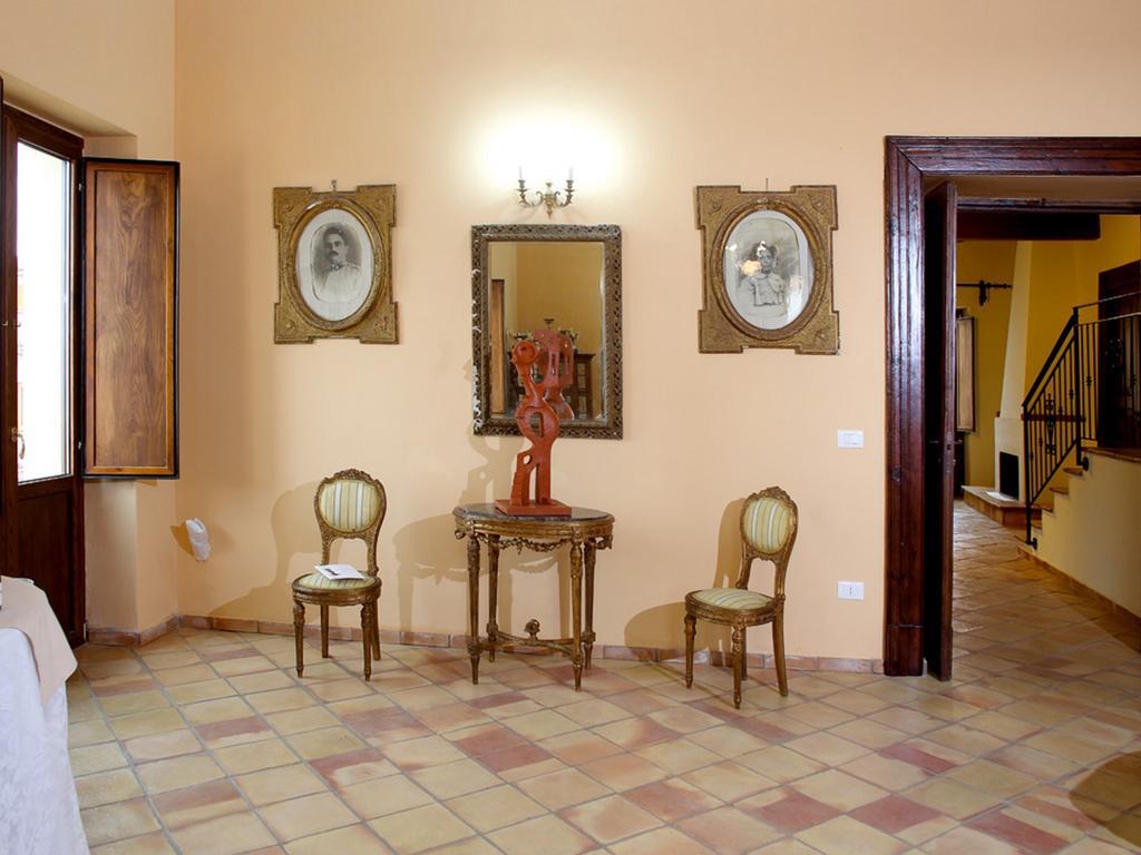 Bed and Breakfast Palazzo Madeo - Residenza D'Epoca Crosia Exterior foto