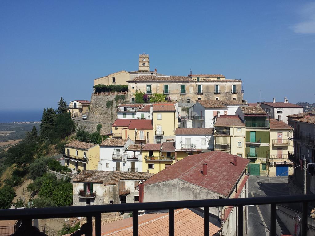 Bed and Breakfast Palazzo Madeo - Residenza D'Epoca Crosia Exterior foto