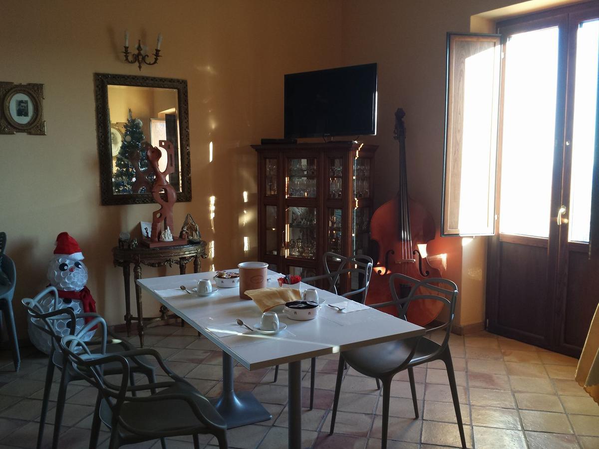 Bed and Breakfast Palazzo Madeo - Residenza D'Epoca Crosia Exterior foto